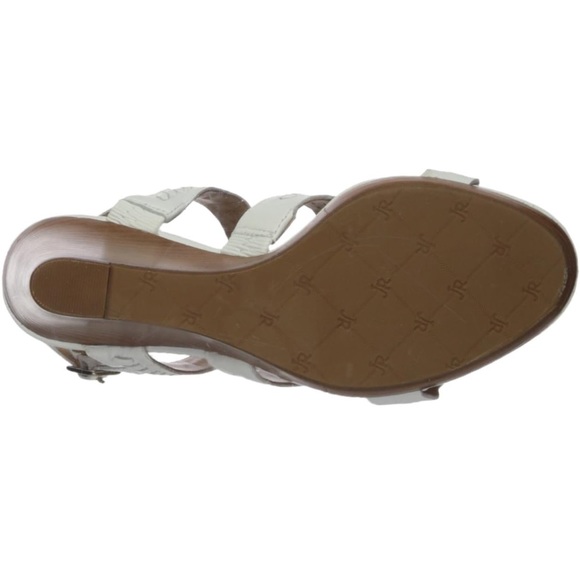 Jack Rogers Arden sandals in white! - Picture 4 of 11